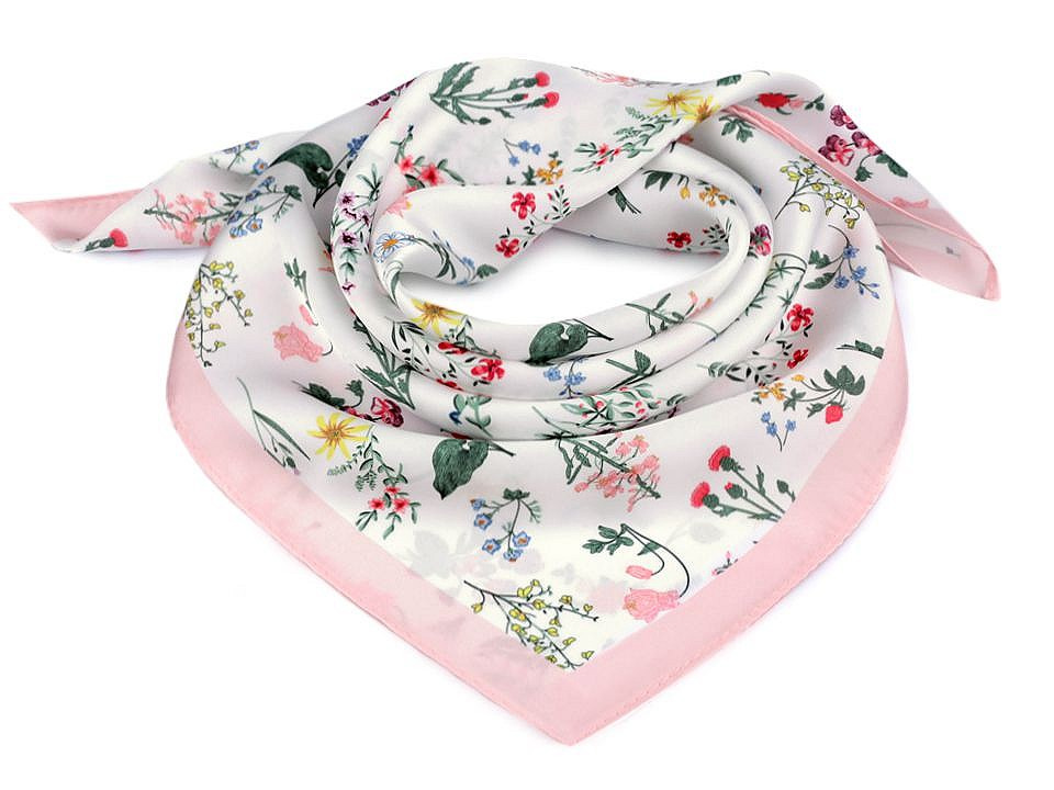 Saténový šátek luční květy 50x50 cm, barva 1 pudrová