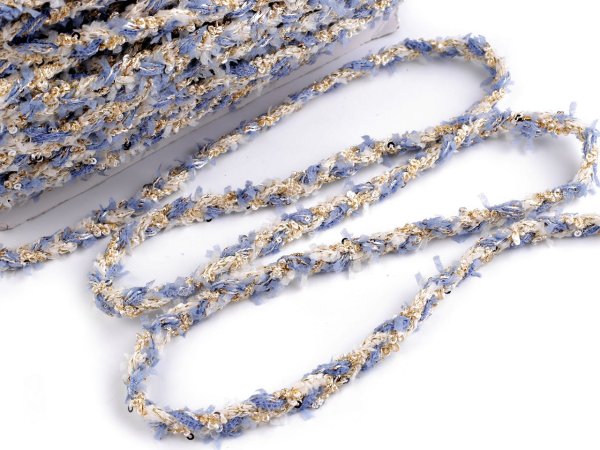 Prýmek splétaný s drobnými flitry šíře 10 mm